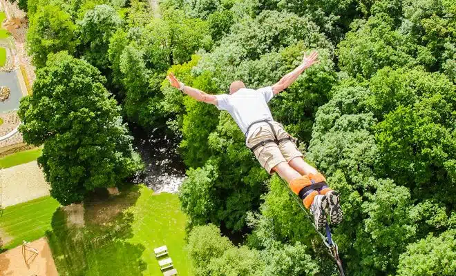 saut à l'élastique